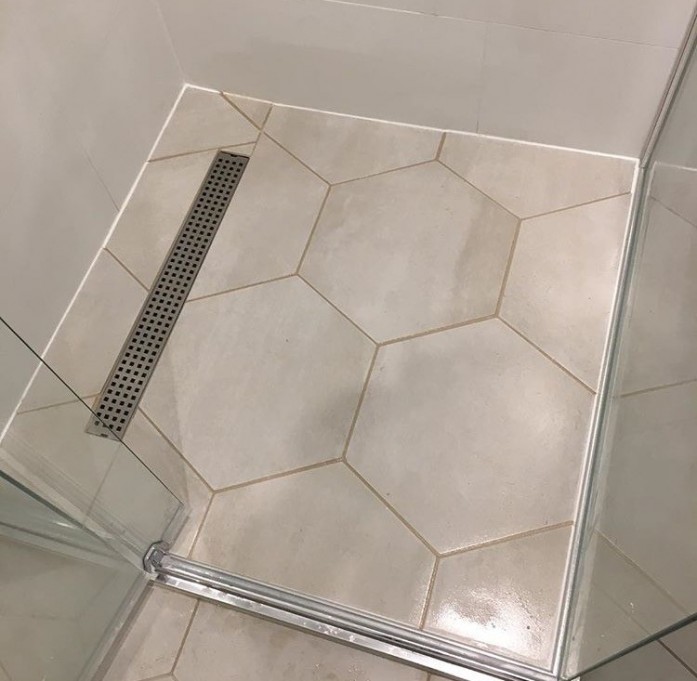 shower base tiling